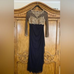 Beautiful Navy Full Length Evening Gown